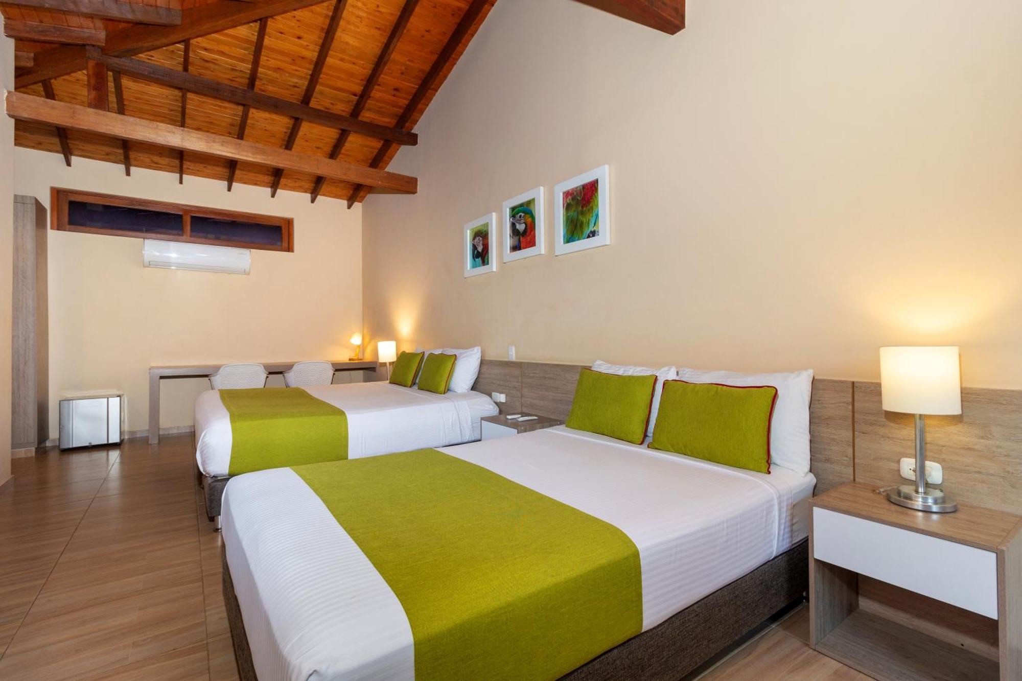 Hotel Campestre La Potra Apiay Exteriör bild